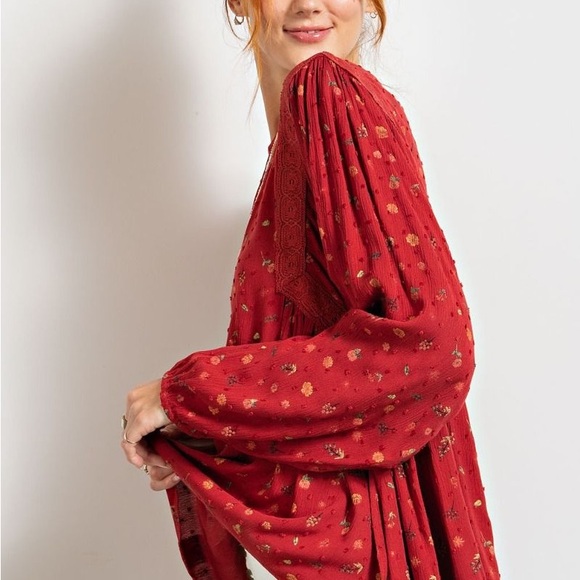 Floral Red wine Women's Top Easel - Picture 2 of 5